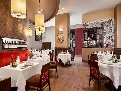 Doubletree By Hilton New York Downtown Hotel 4*,