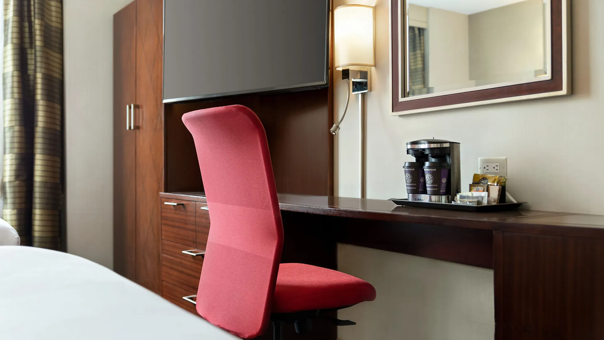 Doubletree By Hilton New York Downtown Hotel